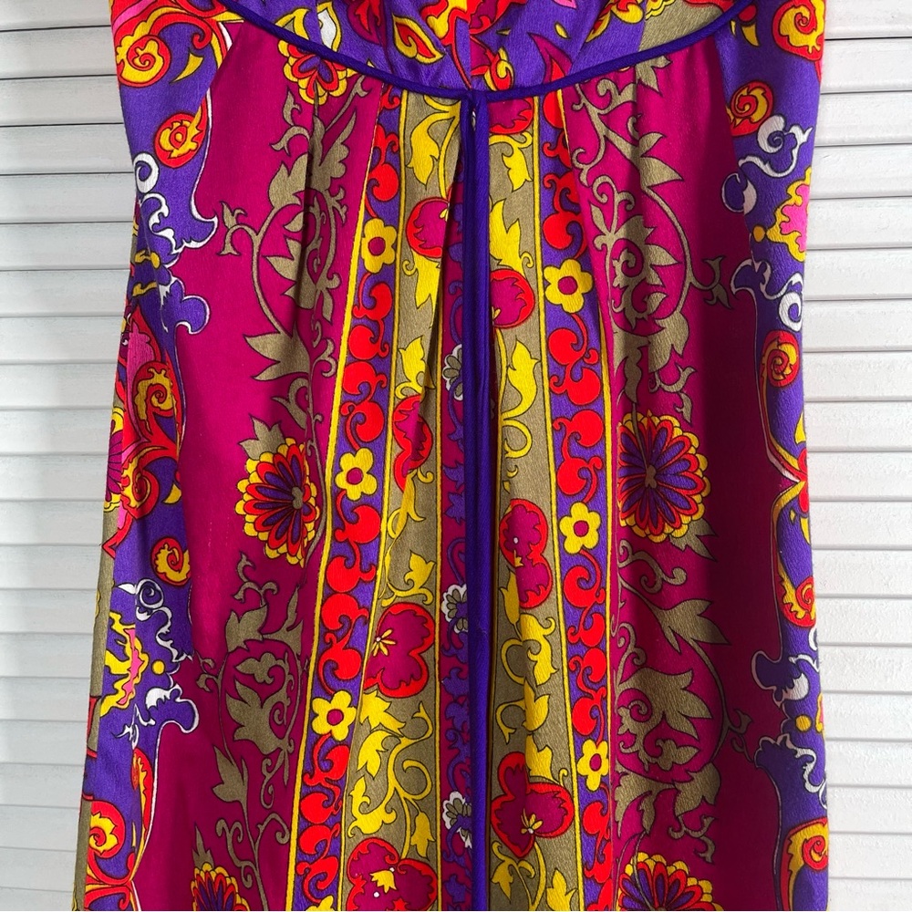 Vintage Lauhala Hawaiian Maxi Dress β Psychedelic Floral Print - Picture 4 of 13